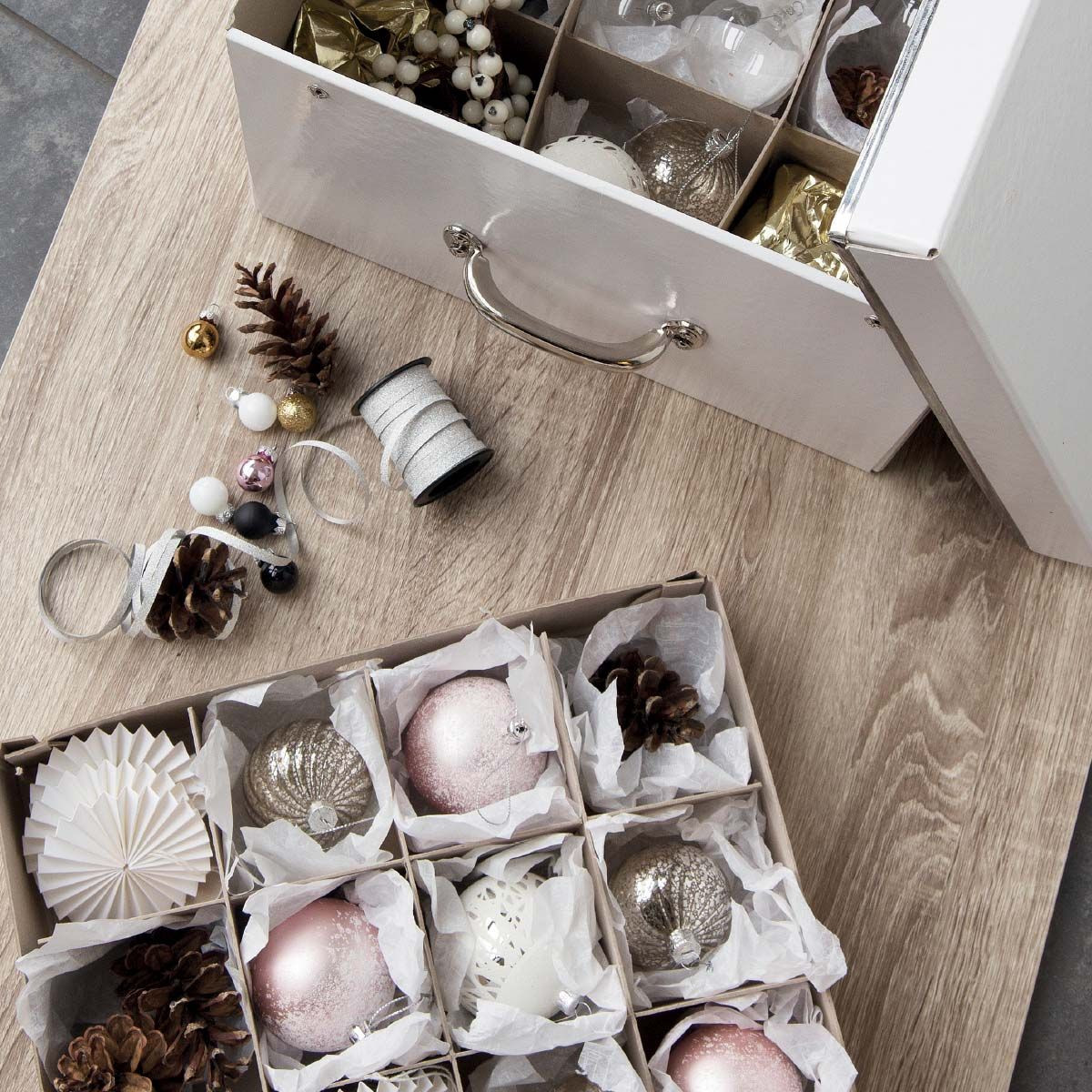 Boîte de rangement pour boules et décorations de Noël - 32 compartiments -  ON RANGE TOUT