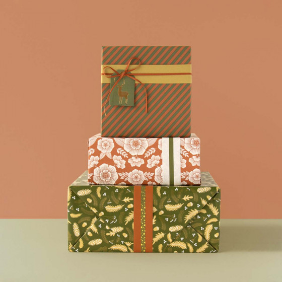Papier cadeau de Noël vert et or