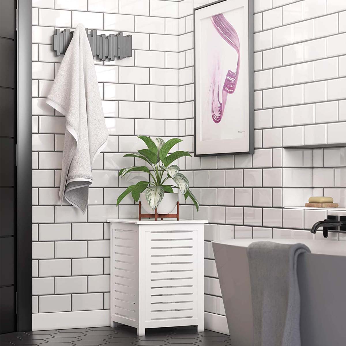 Coffre à linge sale en bois blanc
