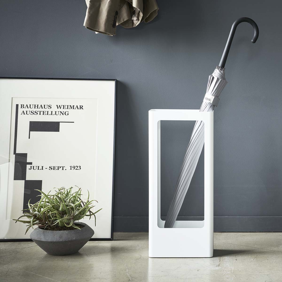 Porte parapluie design blanc